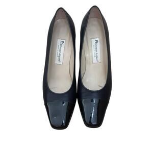 Vintage Etienne Aigner Women's Navy Blue Cap Toe Pull-On Pumps Shoes Size 10